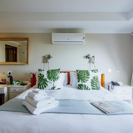 Blaauw Village Guest House Блуберґстранд Екстер'єр фото
