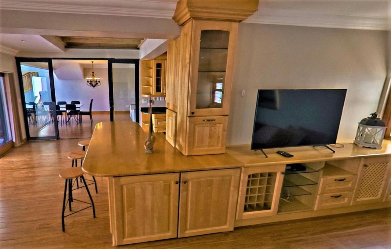 Blaauw Village Guest House Блуберґстранд Екстер'єр фото